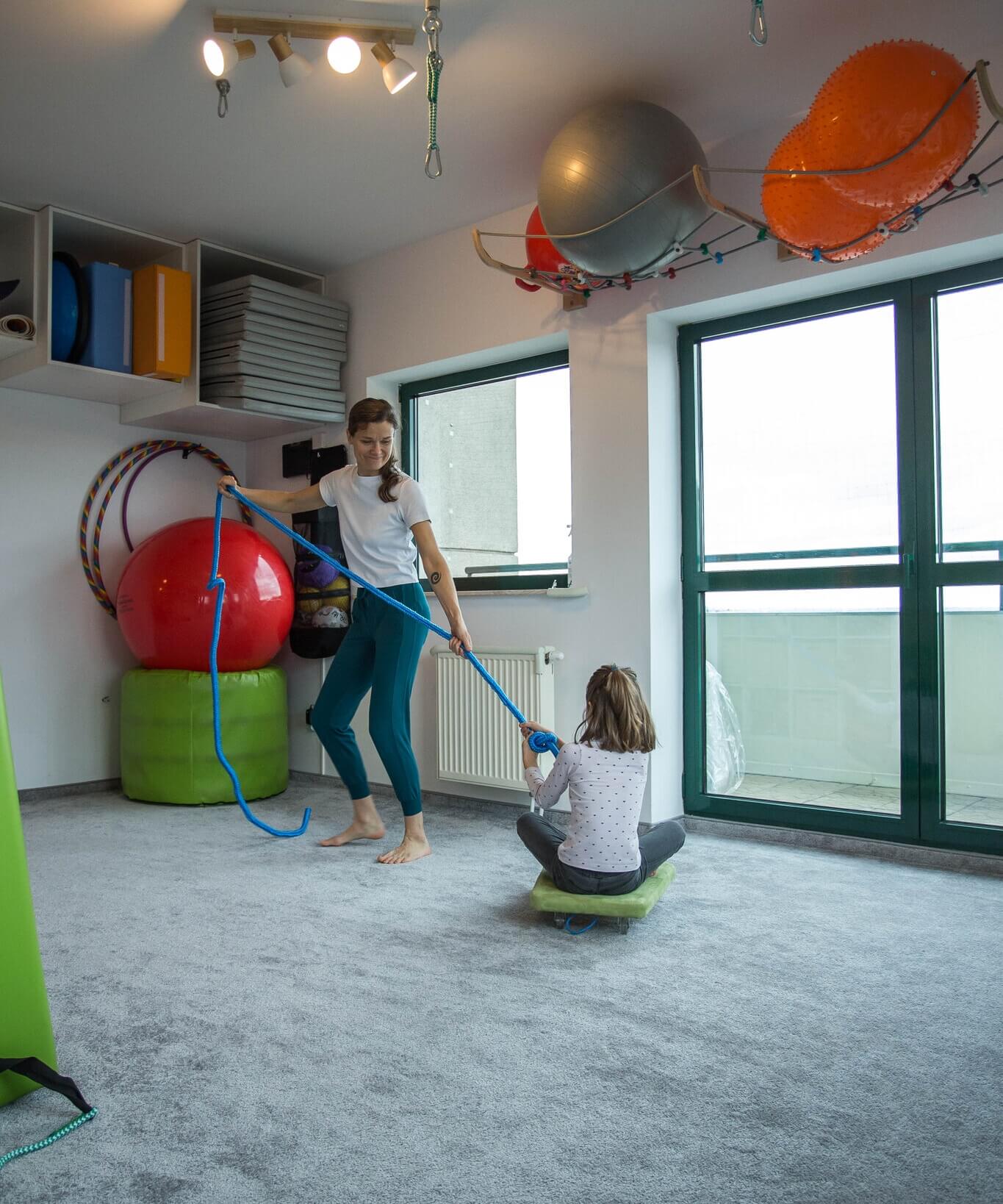 11-fikolek-katarzyna-kowalowka-integracja-sensoryczna-fizjoterapia-dzieci-krakow